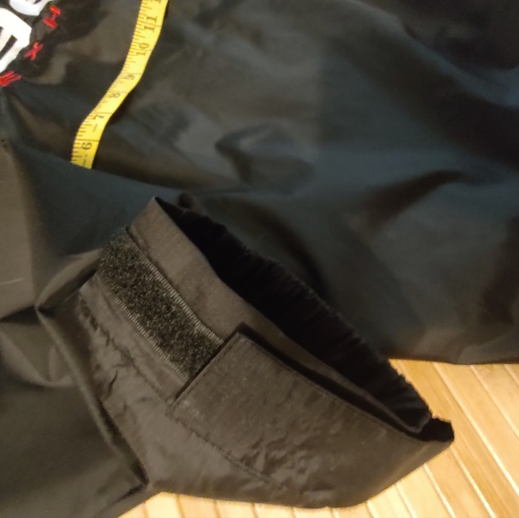 Old Navy windbreaker jacket. XL - Picture 7 of 13